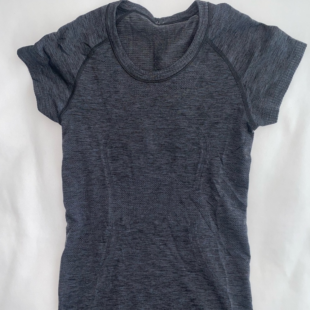 Lululemon Swiftly Tech Short Sleeve